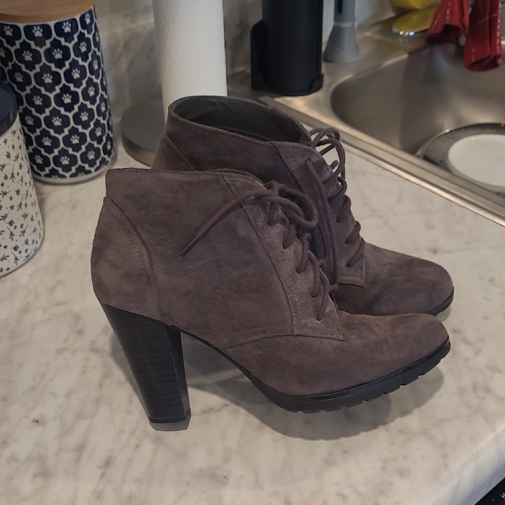 Women's Suede Ankle Boots - Brown